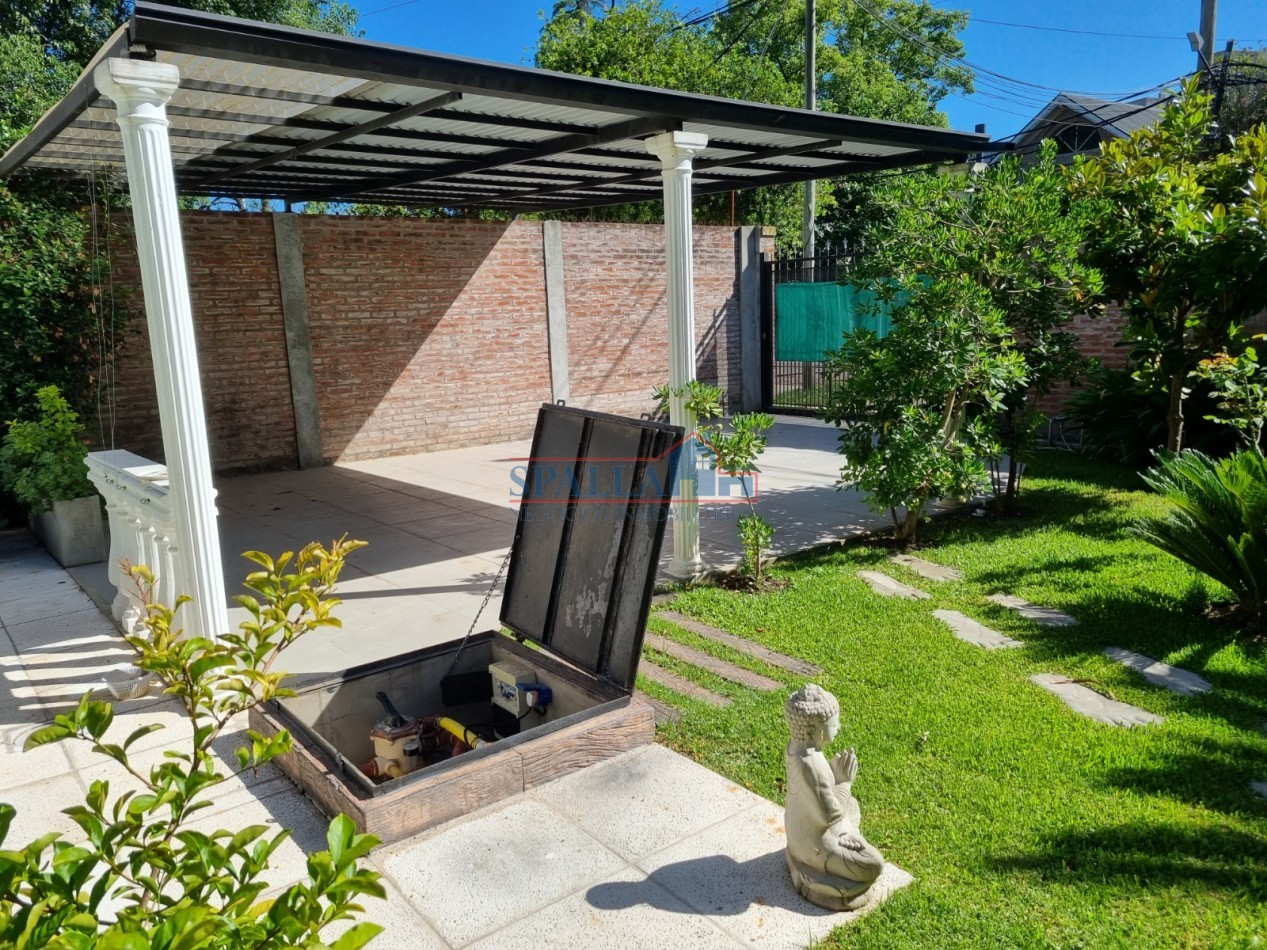 Casa 4 Ambientes con Piscina, 3 Suites y Garage Excelente Ubicacion en Pilar