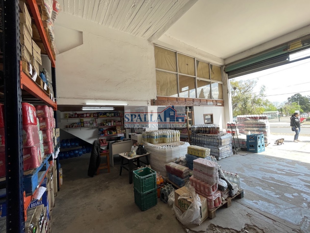 VENTA DEPOSITO COMERCIAL CON VIVIENDA Y LOTE EN PILAR - ZONIFICACION UR4