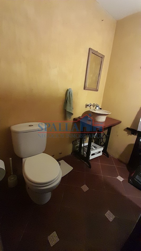 VENTA CASA QUINTA 4 AMBIENTES APTA CREDITO EN PRESIDENTE DERQUI PILAR, CON PILETA