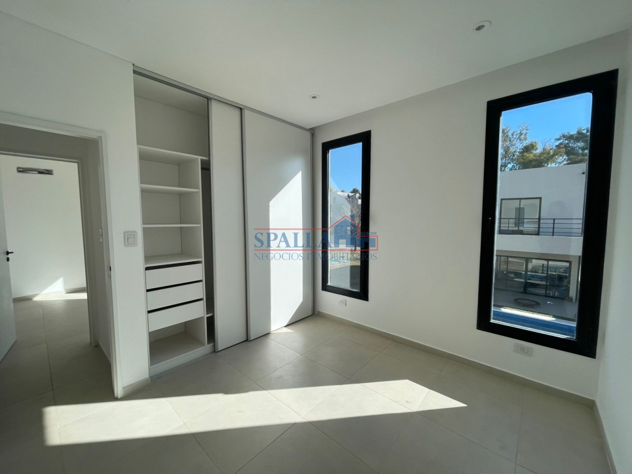 ALQUILER CASA 4 AMBIENTES CON PILETA BARRIO CERRADO EL ALJIBE FATIMA PILAR