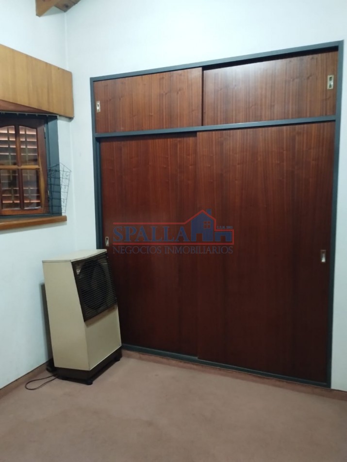 VENTA CASA 6 AMBIENTES BARRIO LA LONJA A METROS DE RUTA 8 PILAR