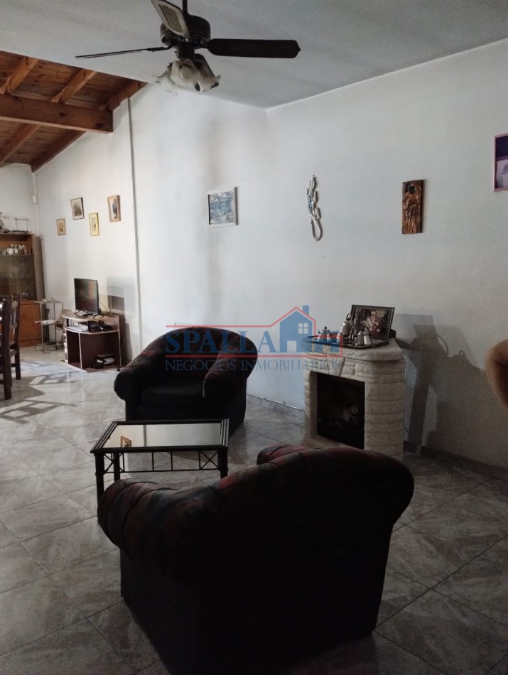 VENTA CASA 6 AMBIENTES BARRIO LA LONJA A METROS DE RUTA 8 PILAR