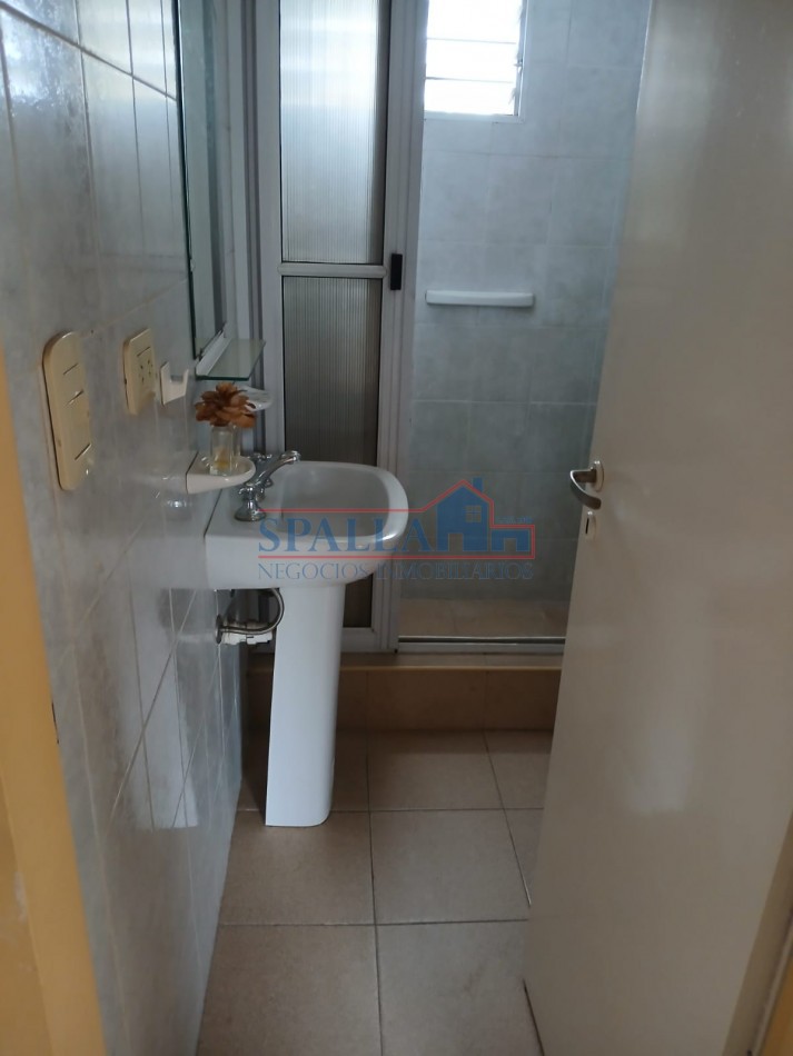 ALQUILER TRES AMBIENTES AMOBLADO COMPLEJO EN MANZANARES SIN EXPENSAS