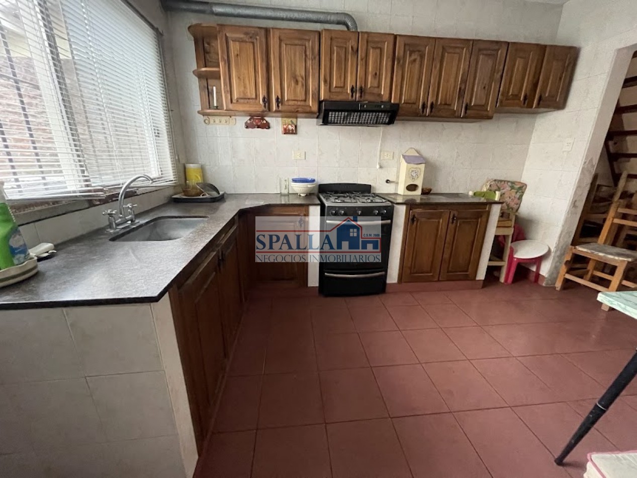 VENTA CASA 4 AMBIENTES APTA CREDITO PILAR CENTRO