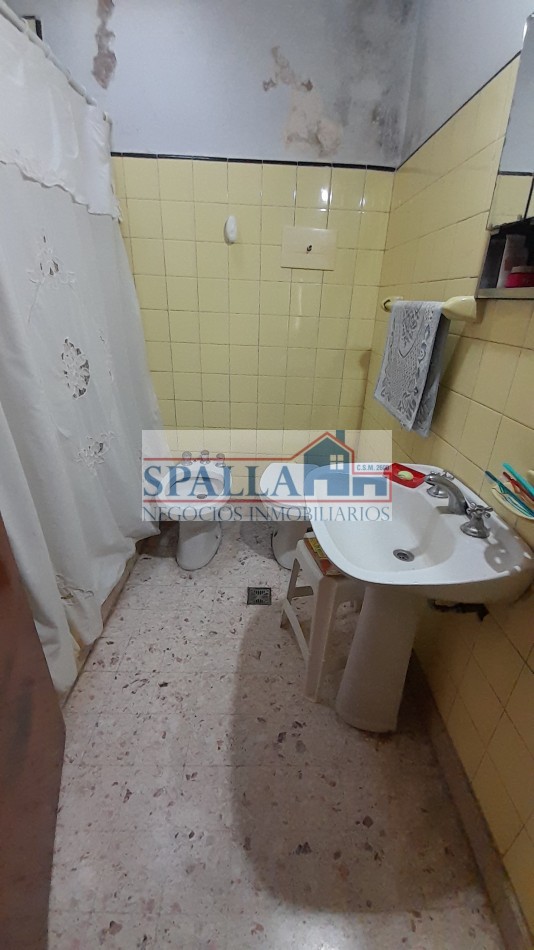 VENTA CASA 5 AMBIENTES PILAR CENTRO - ACEPTA PERMUTA