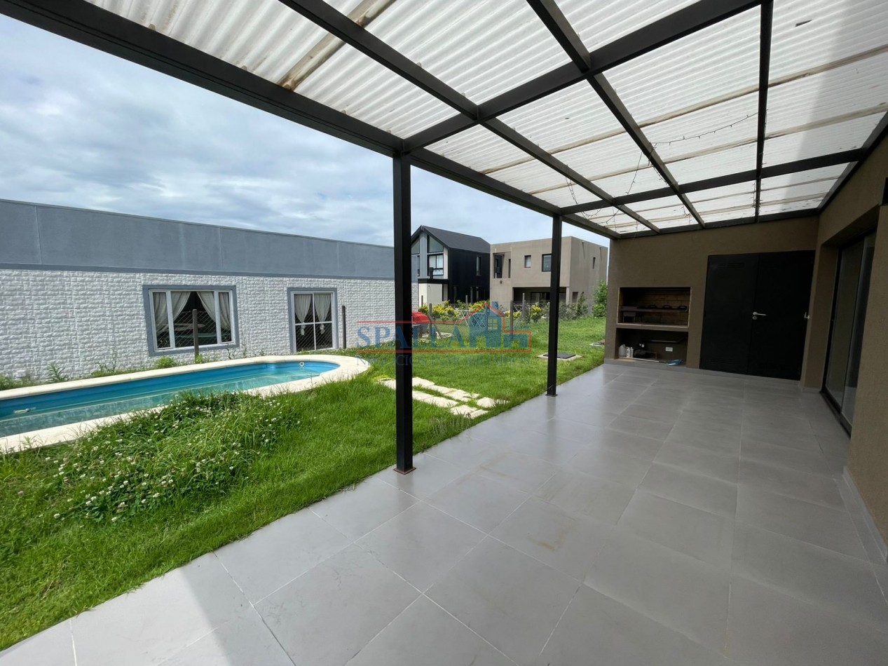 ALQUILER CASA 4  AMBIENTES CON PILETA BARRIO EL ALJIBE PILAR