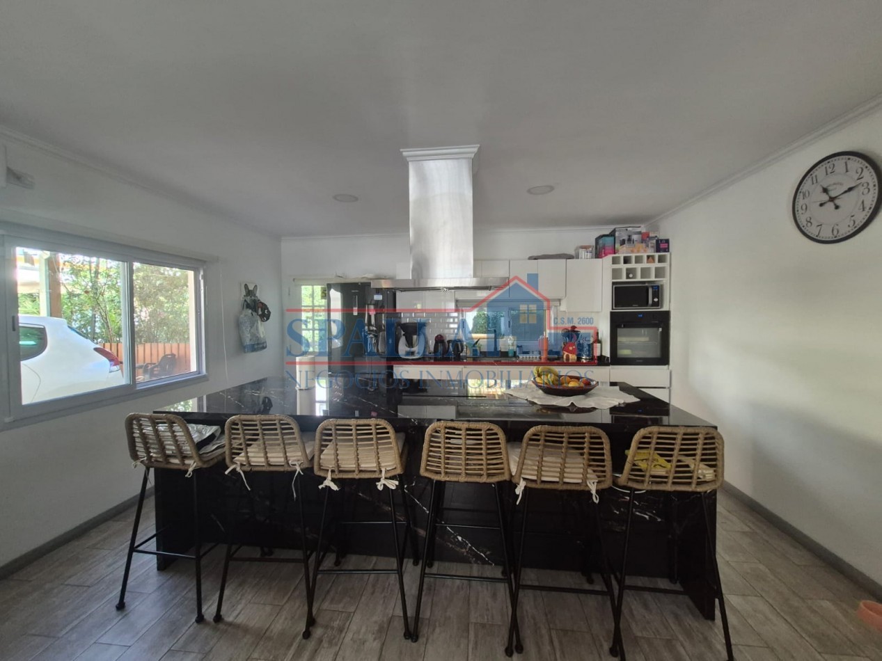 ALQUILER DUPLEX 3 AMBIENTES SEMI AMOBLADO EN COMPLEJO METZ VILLAGE PILAR