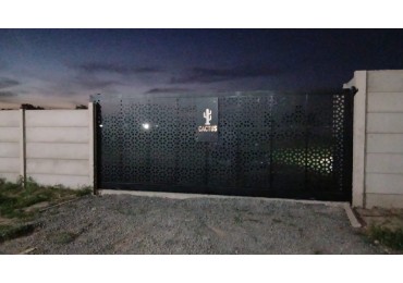 Lotes en Barrio Semicerrado Cactus - Mariano Acosta - Partido de Merlo