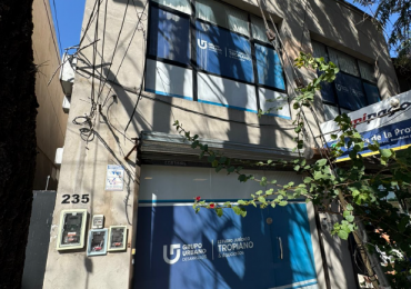 LOCAL COMERCIAL EN ALQUILER - EXCELENTE UBICACION EN PILAR - A METROS DE PANAMERICANA Y RUTA 25