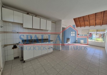 VENTA DUPLEX 4 AMBIENTES CON COCHERA PILAR CENTRO APTO CREDITO