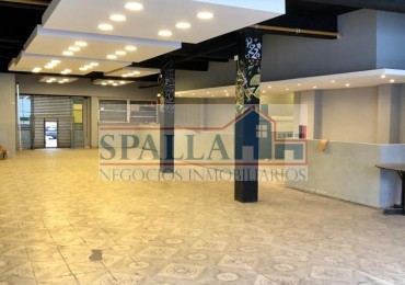 IMPORTANTE LOCAL COMERCIAL EN ALQUILER, IDEAL GASTRONOMIA !!!