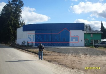 ALQUILER GALPON MULTIPLES USOS SOBRE RUTA 8 KM 75 PILAR