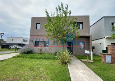 ALQUILER CASA 4  AMBIENTES CON PILETA BARRIO EL ALJIBE PILAR