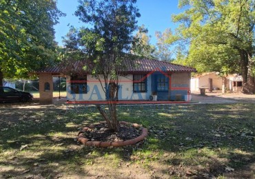 VENTA CASA QUINTA 4 AMBIENTES APTA CREDITO EN PRESIDENTE DERQUI PILAR, CON PILETA