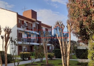ALQUILER TRES AMBIENTES EN PILAR CENTRO CON COCHERA