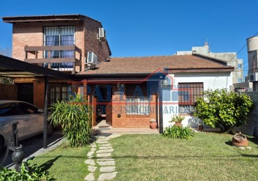 VENTA CASA 6 AMBIENTES PILAR CENTRO CON PILETA
